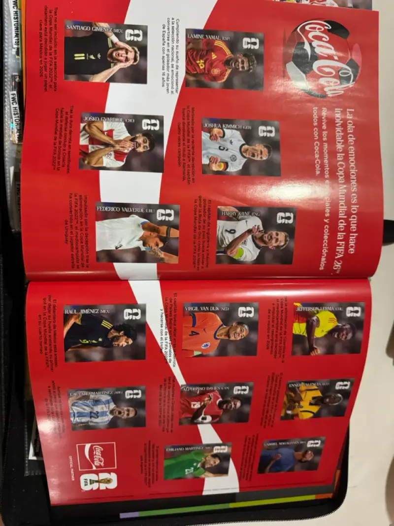 Álbum Panini Mundial 2026 tapa dura edición normal - 2