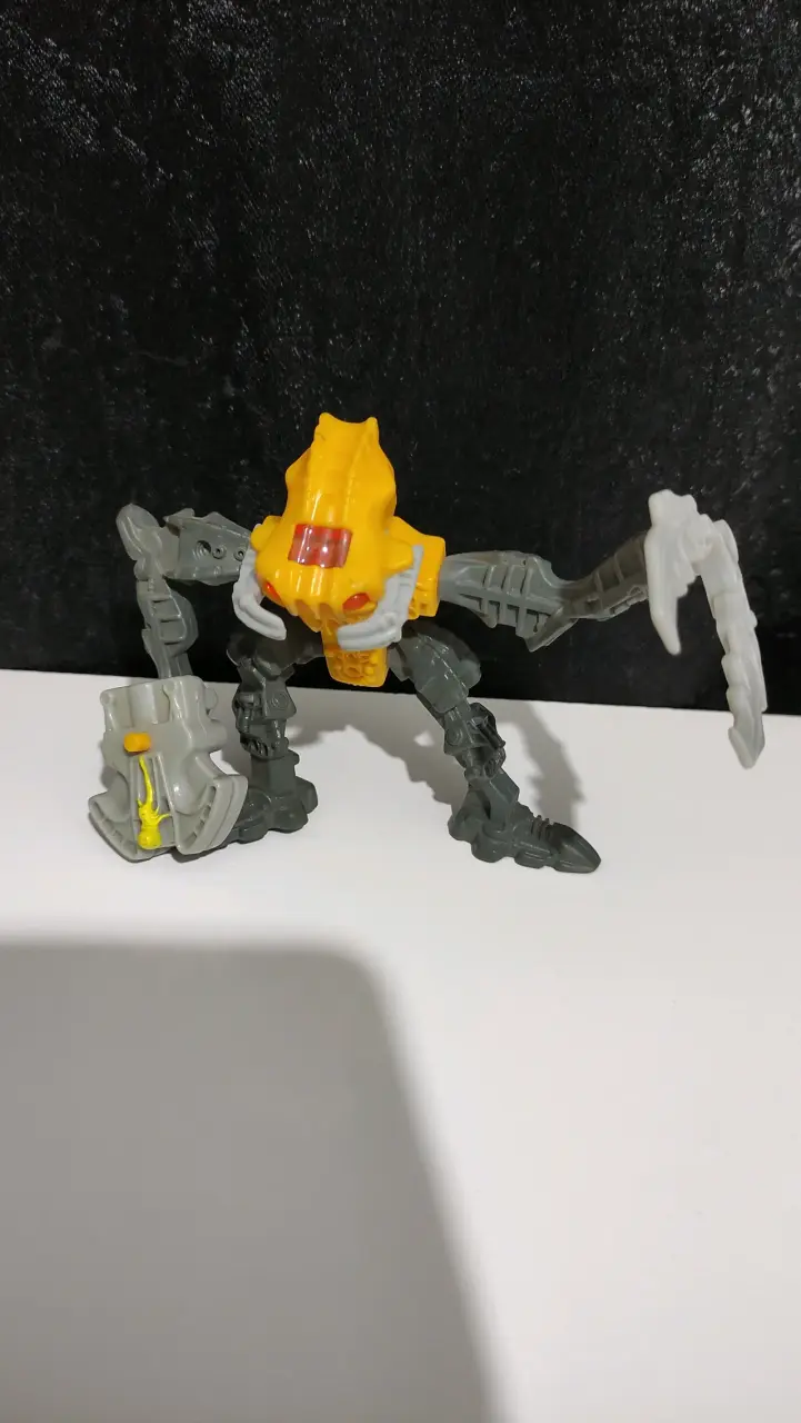 Bionicles Mc Donalds - 2