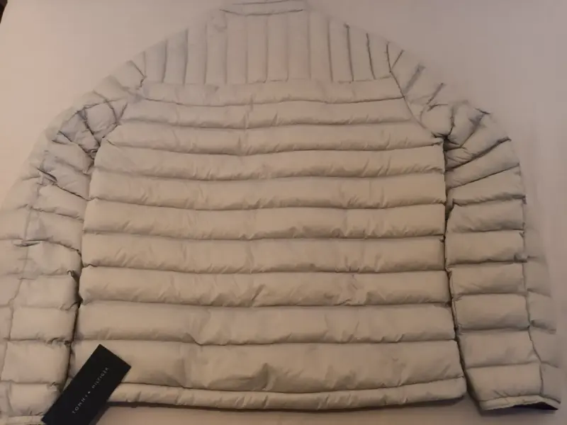 Chaqueta TOMMY HILFIGER – Modelo Natural Down Pack - 2