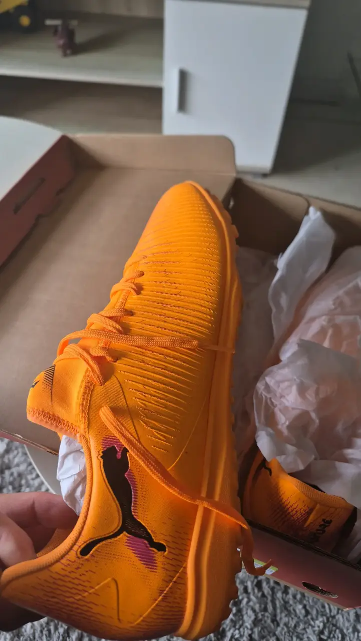 Zapatillas fútbol Puma Hombre US 9.5 - 2
