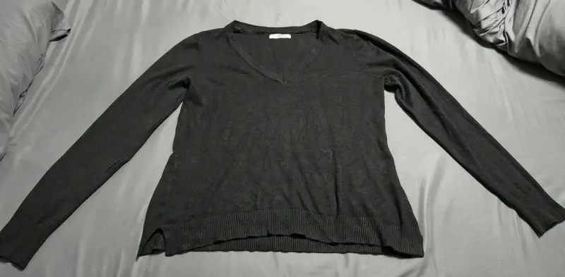 Suéter gris de mujer