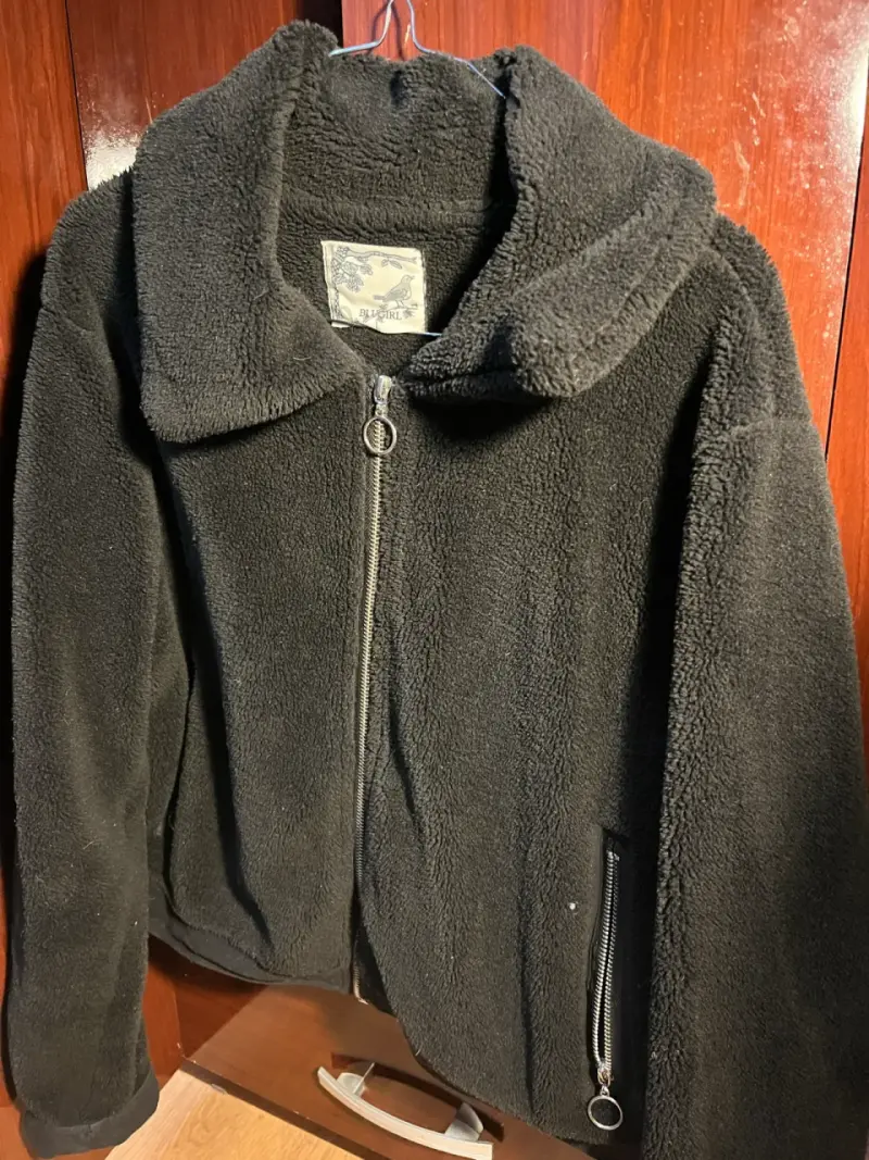 Chaqueta negra de mujer - 9
