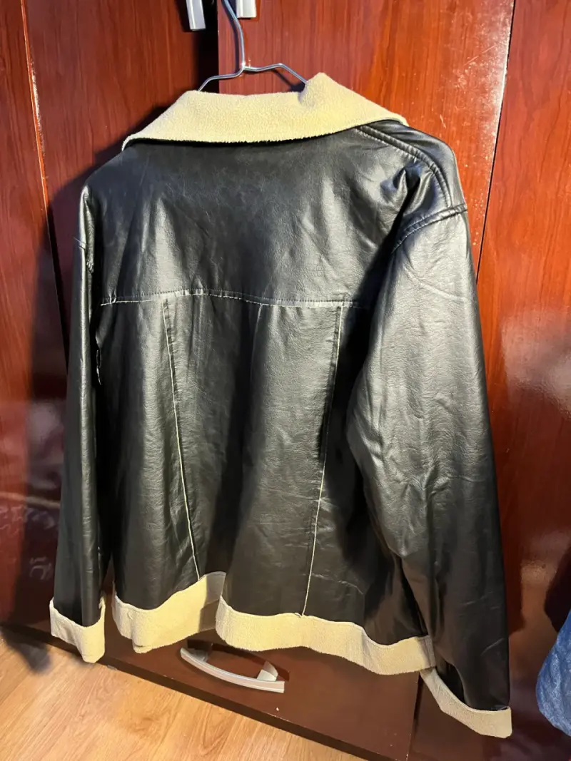 Chaqueta negra de eco cuero Identic - 4