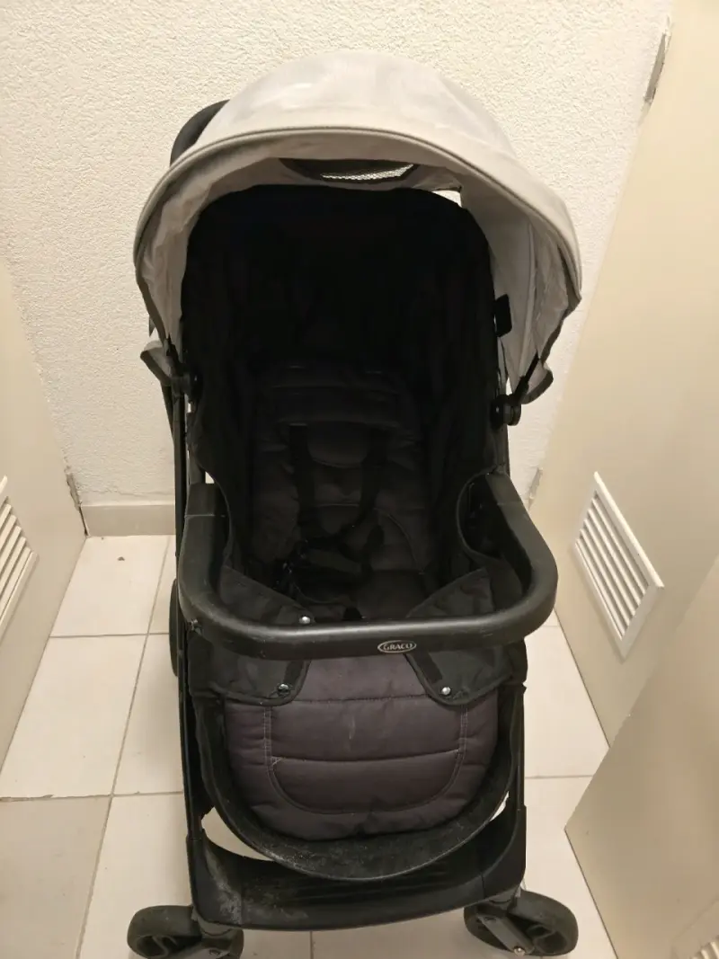 Coche de bebé plegable gris Graco - 5