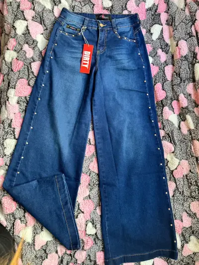 Jeans azul con botones laterales - miniatura 3