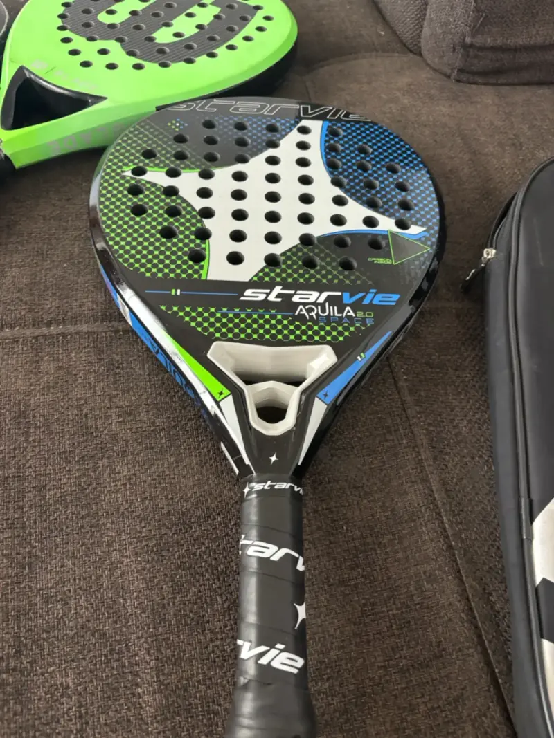 Pala de pádel rosa y blanca - 4