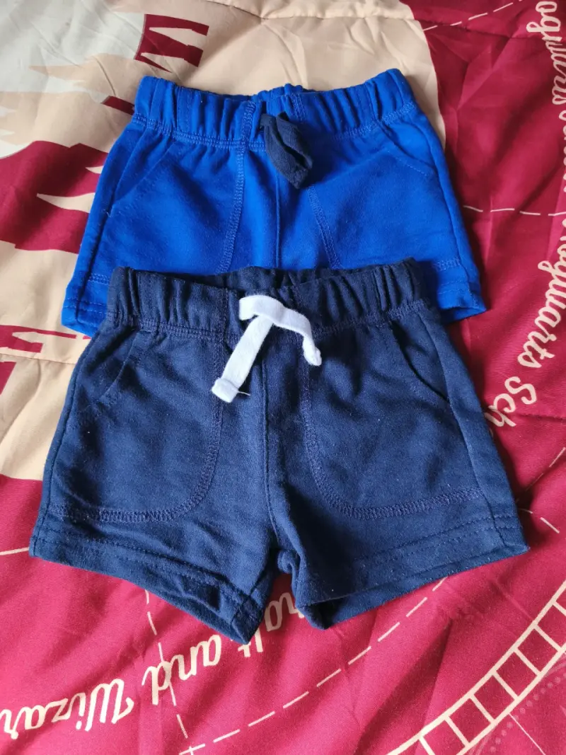 Set de shorts azul y azul marino