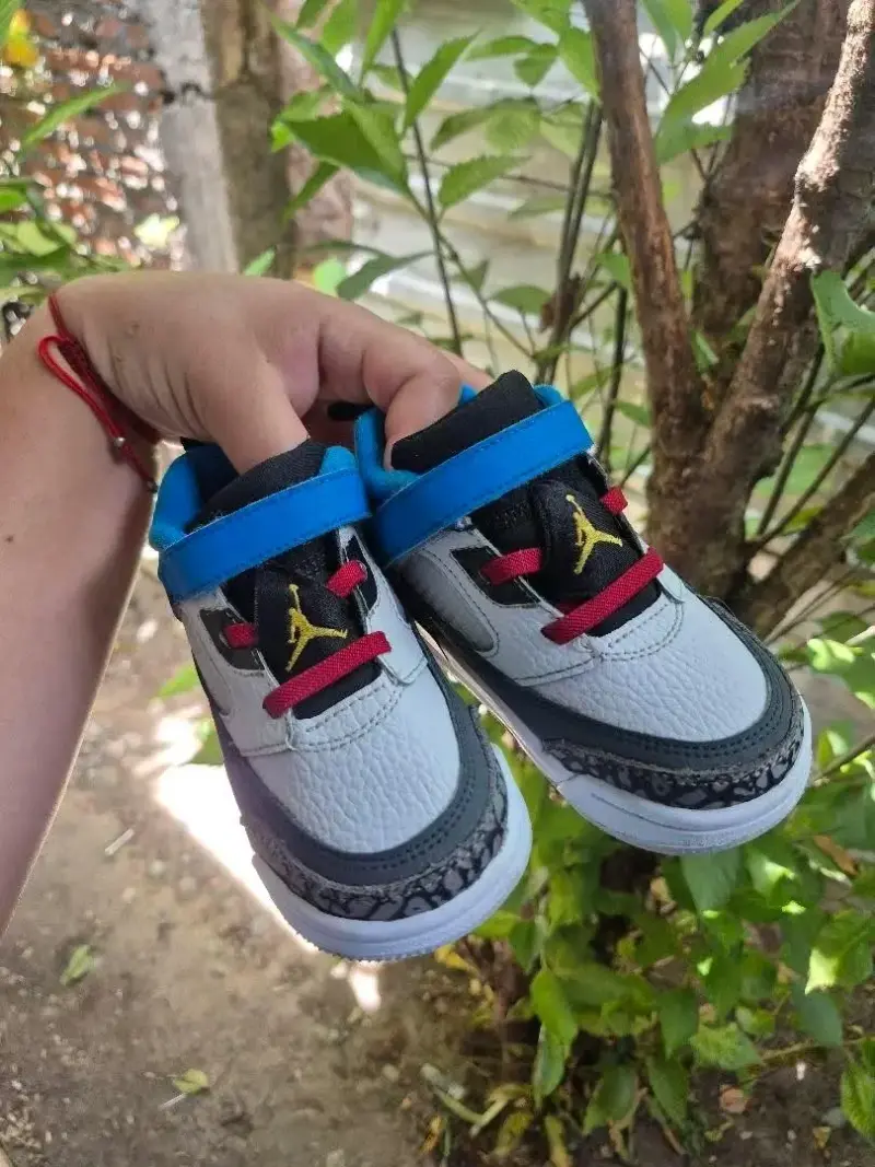 Zapatillas deportivas de bebé