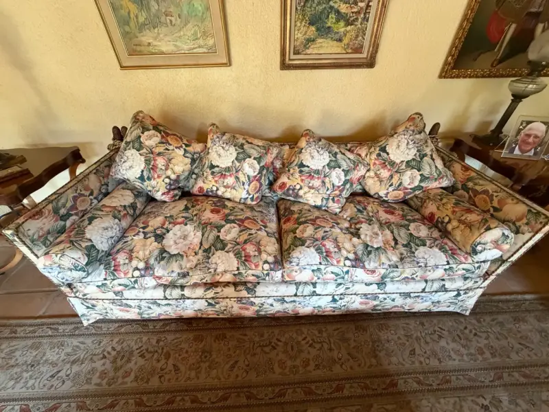 Sofá floral vintage - 1