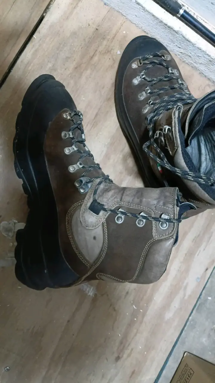 Botas de trekking alta montaña usadas buen estado - 4