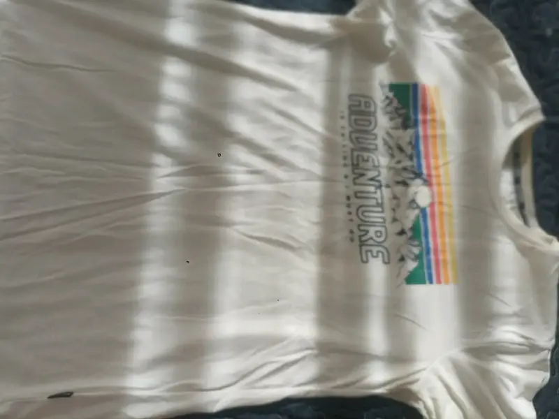 Polera con estampado talla M varon - 2
