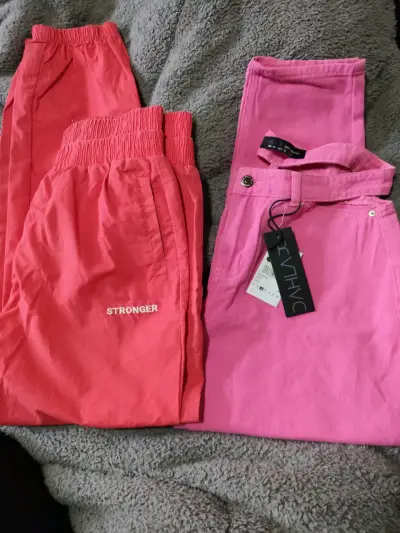 Pantalones deportivos y jeans mujer - miniatura 1