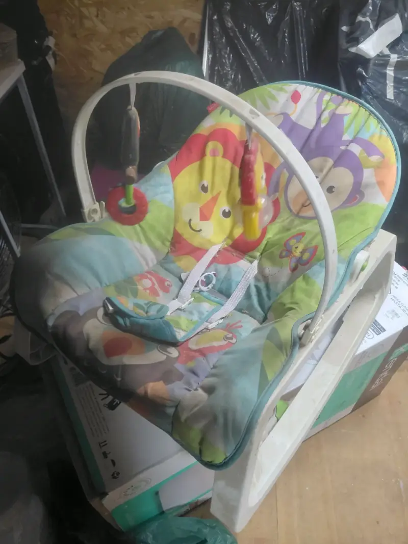 Silla mecedora para bebé - 1
