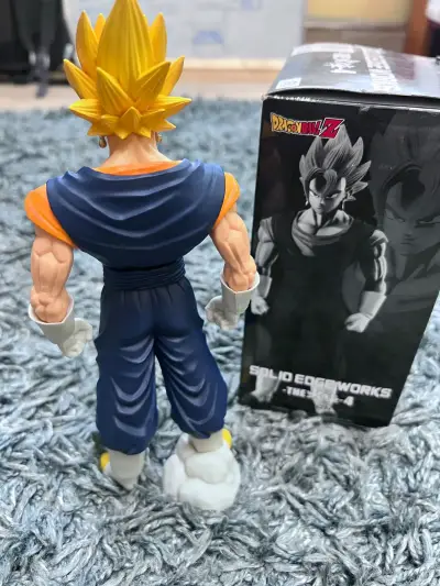 Figura Super Saiyan Vegito - miniatura 2