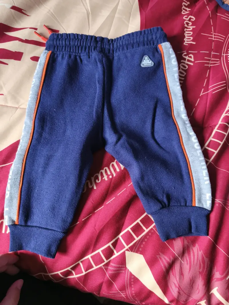 Pantalon de buzo niño azul con franjas - 2