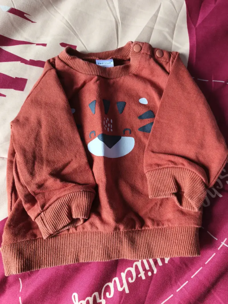 Polerón niño con diseño tigre - 2