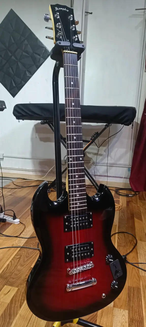 Guitarra eléctrica roja brillante(Memphis) - 2
