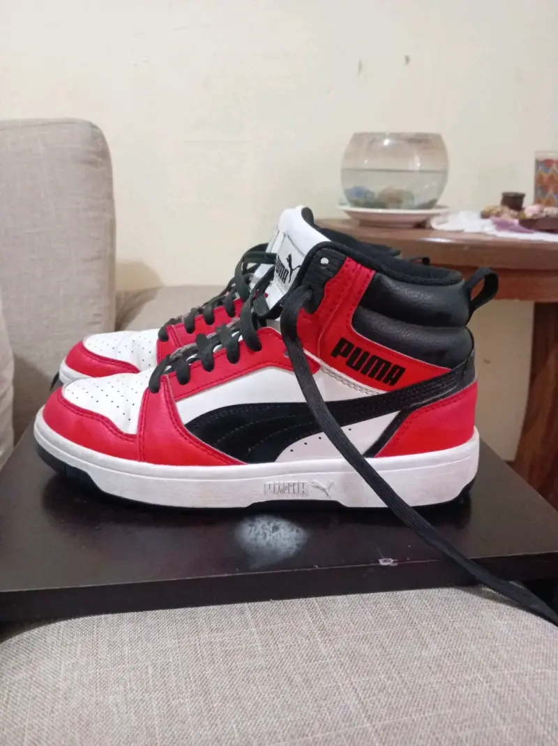 Zapatillas Puma rojas y blancas - 2