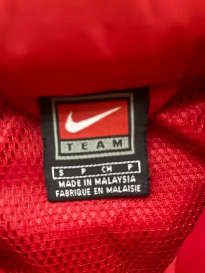 Cortaviento Nike Talla S - miniatura 2