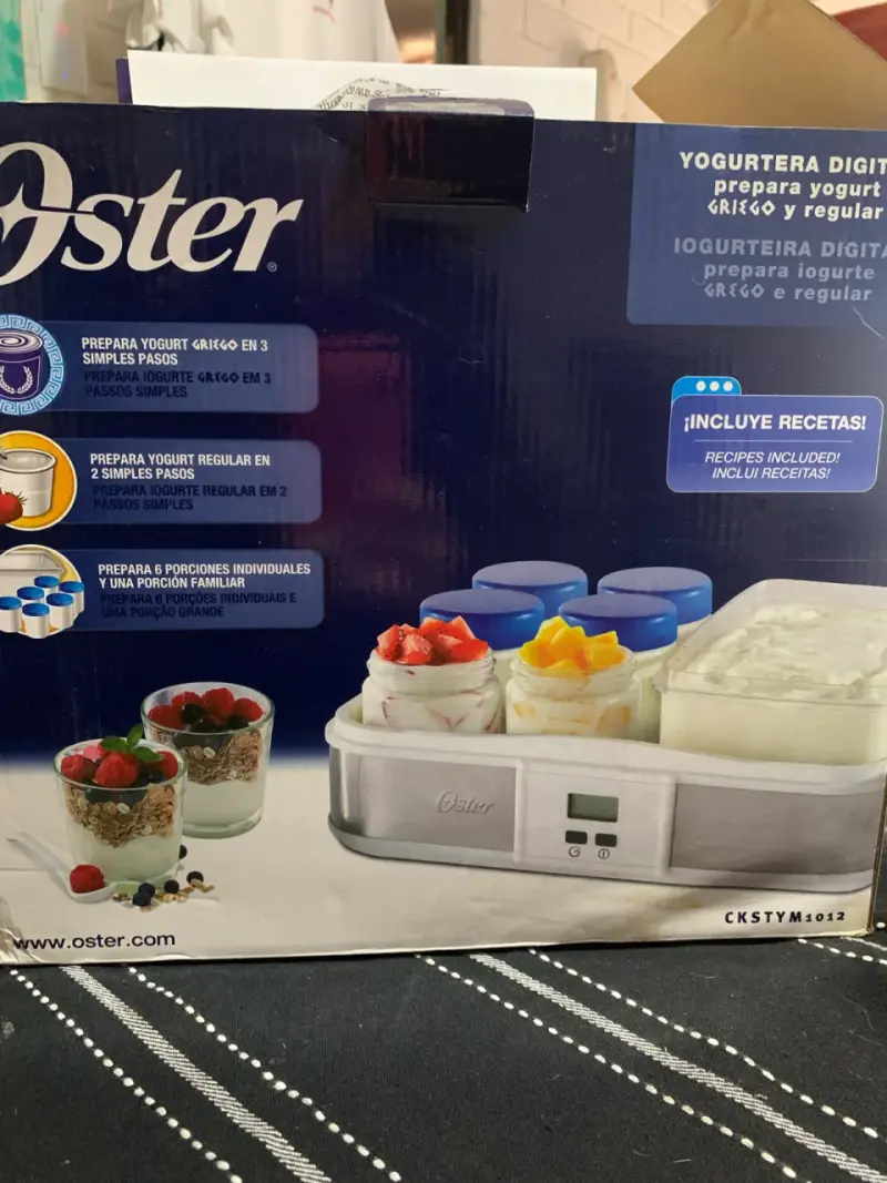 Yogurtera digital Oster nueva - 1