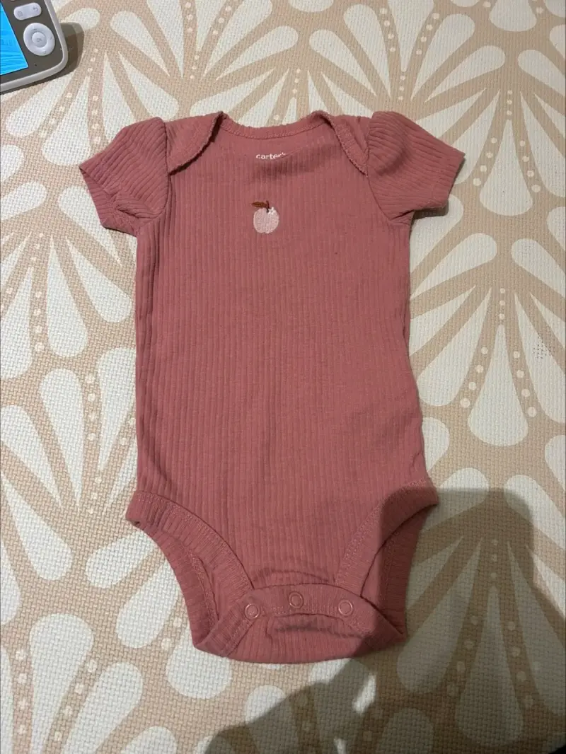 Pack de 4 bodies de bebé variados - 4