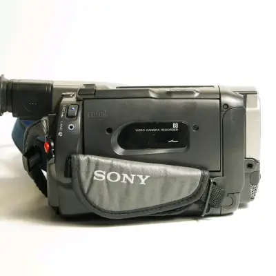 Videocámara Sony Handycam Video8 - miniatura 3