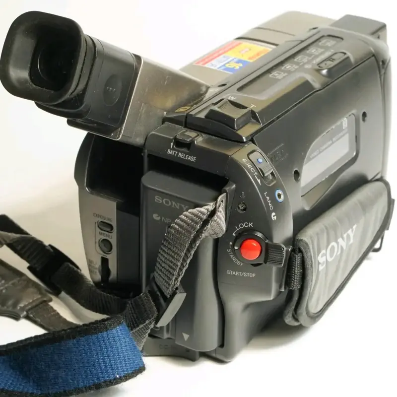 Videocámara Sony Handycam Video8 - 4
