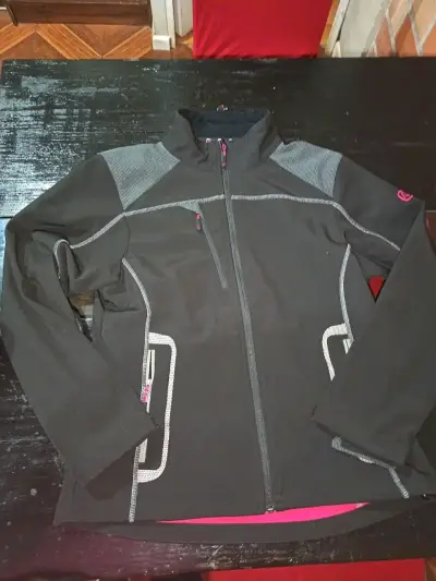 Chaqueta softshell negra con rosa - miniatura 2