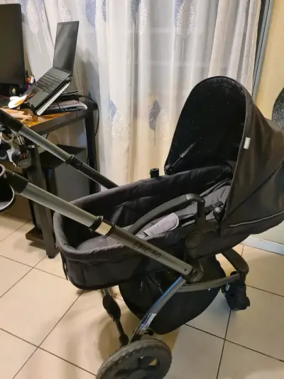 Coche de bebé Infanti Epic 5G usado - miniatura 6
