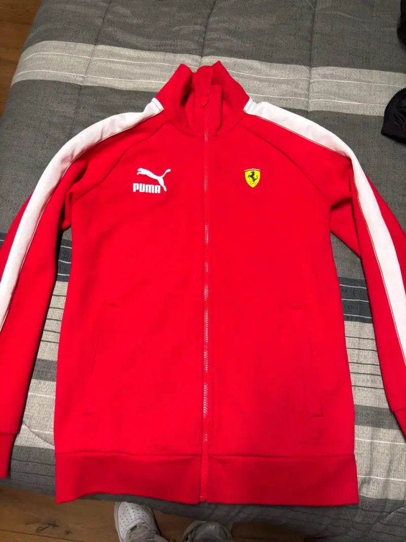 Chaqueta roja Puma Ferrari