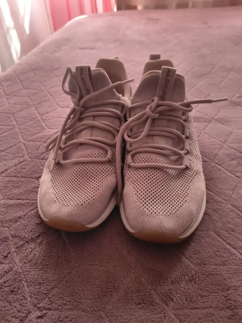 Zapatillas deportivas rosadas marca Aldo - 6