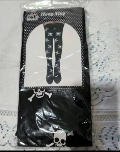 Pantys bucaneras negras con calaveras - miniatura 1