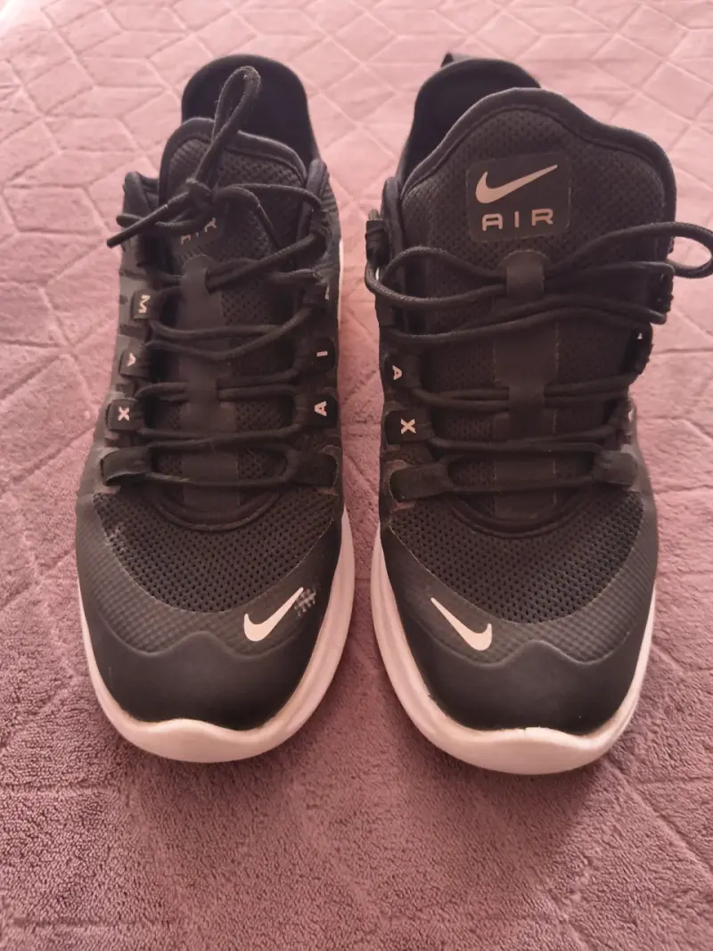Zapatillas deportivas Nike Air negras - 1