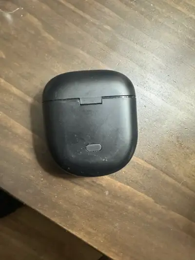 Estuche audífonos Bose negro Quietcomfort Ultra - miniatura 3