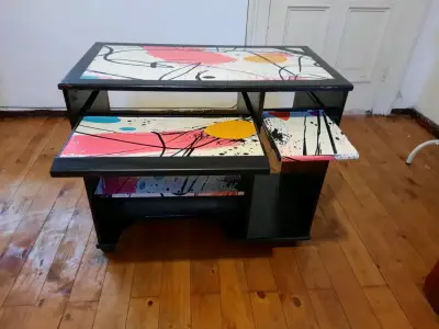 Escritorio diseño artístico - miniatura 1