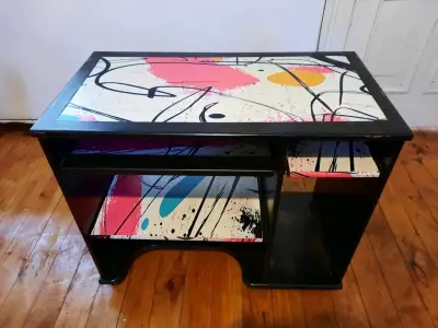 Escritorio diseño artístico - miniatura 2