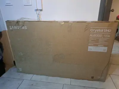 Televisor Samsung 55' Crystal UHD - miniatura 2
