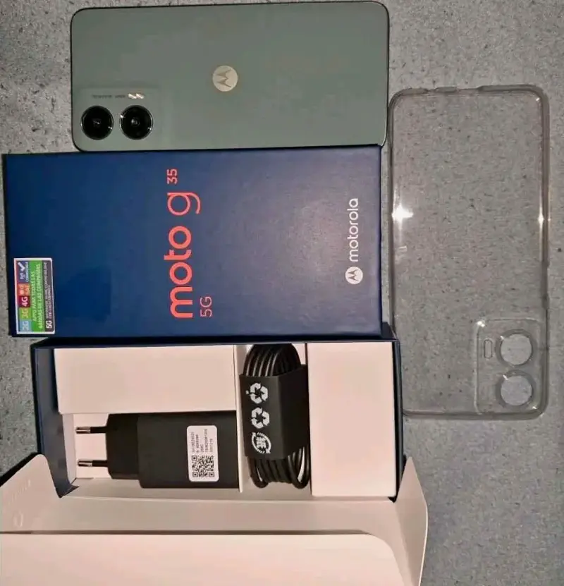 Celular Motorola G35 nuevo - 2