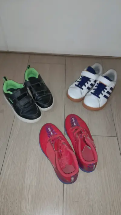 Lote de zapatillas infantiles - miniatura 5