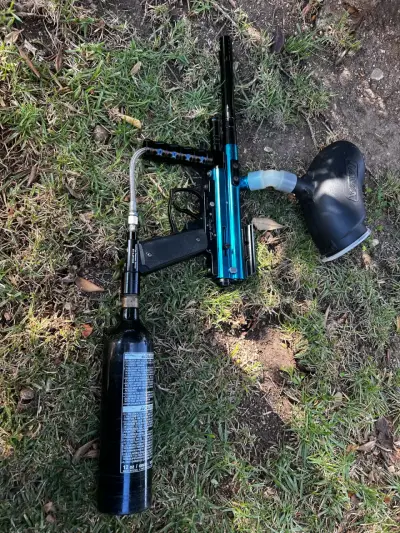 Marcadora de paintball azul Spider Sonix - miniatura 4