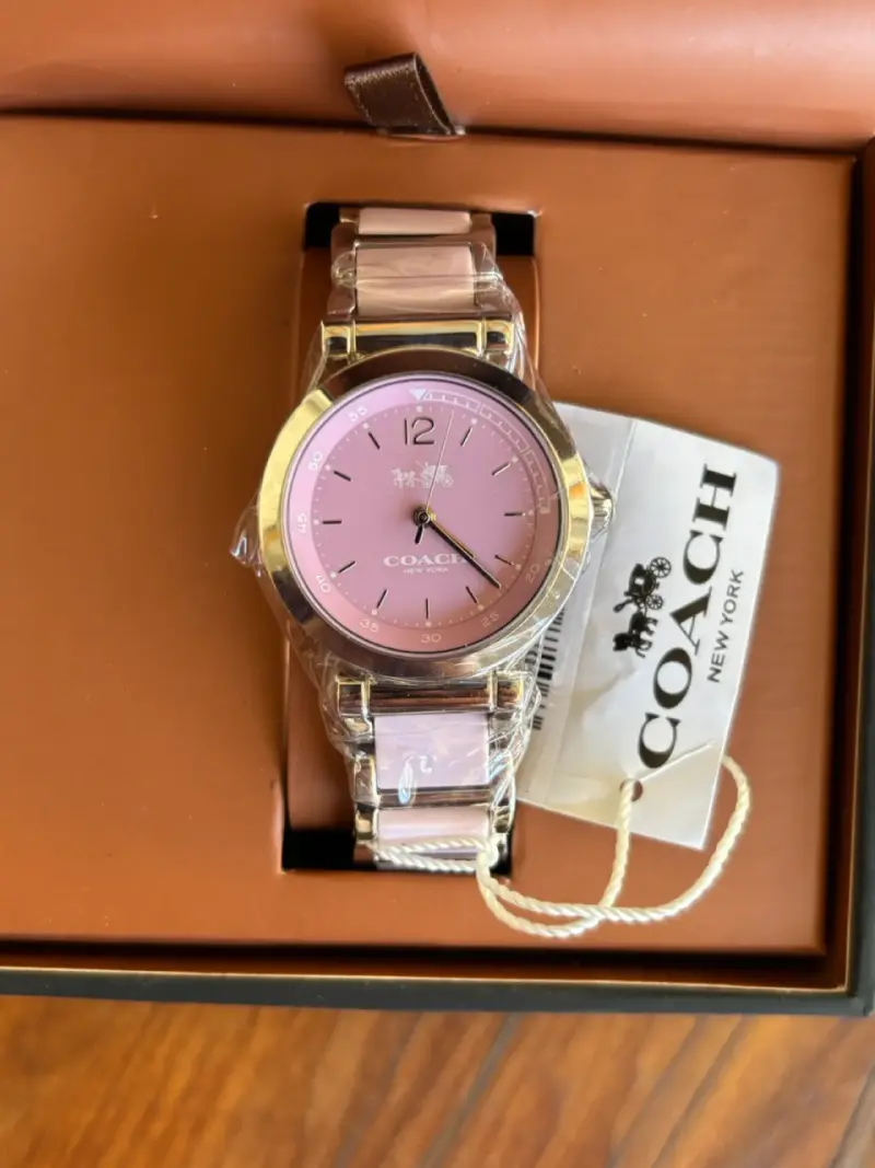 Reloj Coach rosado nuevo - 1