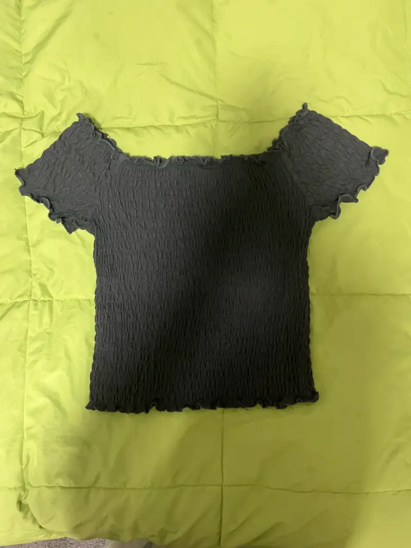 Polera negra fruncida💕 - 2