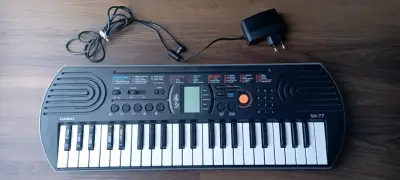 Teclado Casio SA77 incluye transformador - miniatura 4