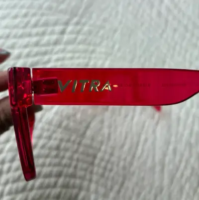 Lentes de sol UNISEX  marca VITRA - miniatura 2