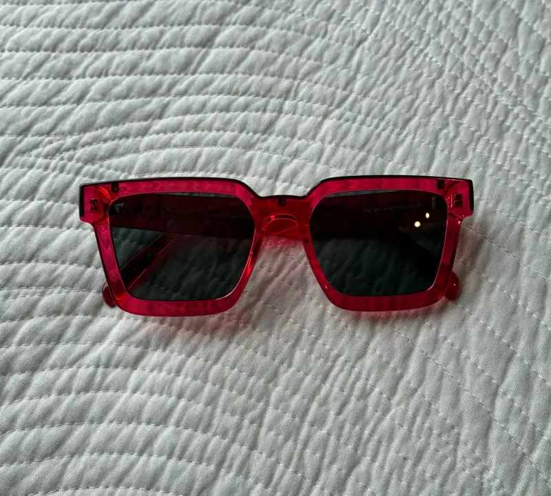 Lentes de sol UNISEX  marca VITRA - 4