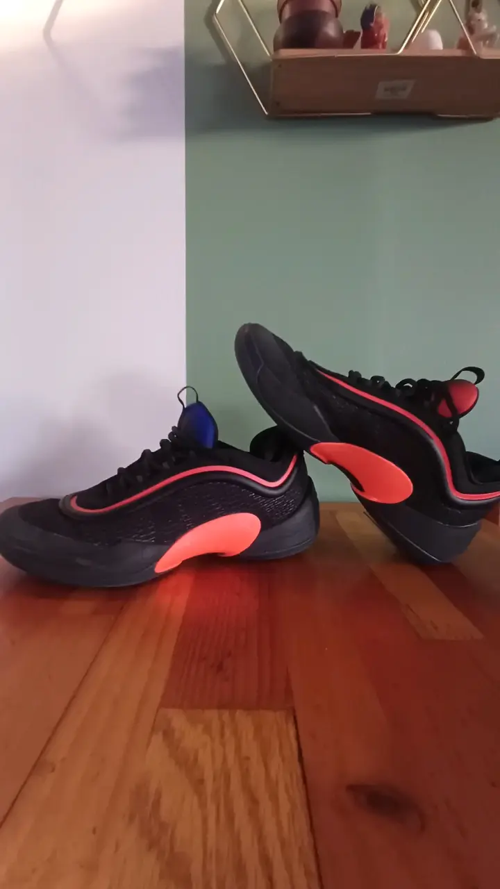 Zapatillas de básquetbol i.s.u 6 - 4
