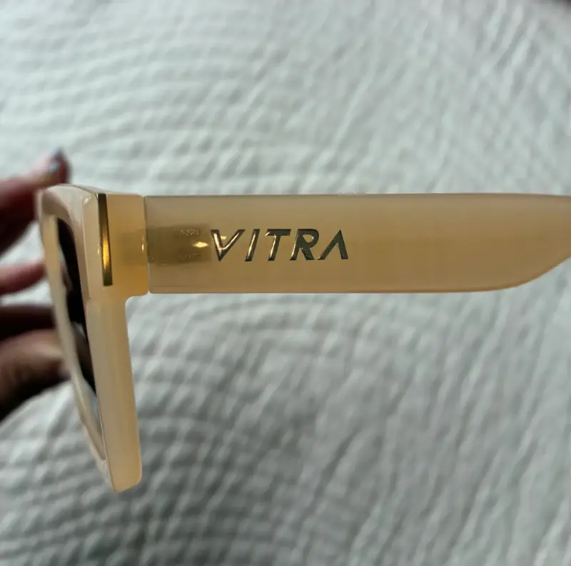Lentes de Sol UNISEX  Marca VITRA - 2
