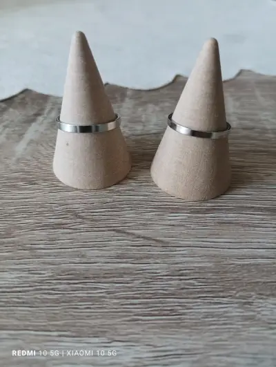 Anillos de acero minimalistas - miniatura 1