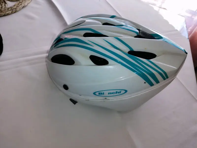 Casco de ciclismo plateado - 4