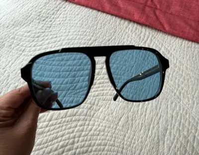Lentes de sol UNISEX marca VITRA - miniatura 4